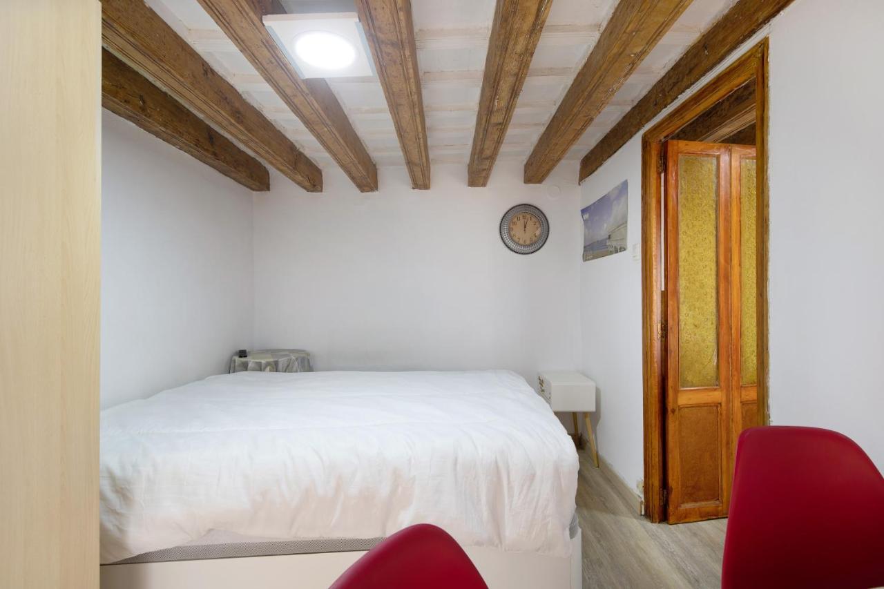 Cathedral Two Bedrooms Apartment Кадис Экстерьер фото